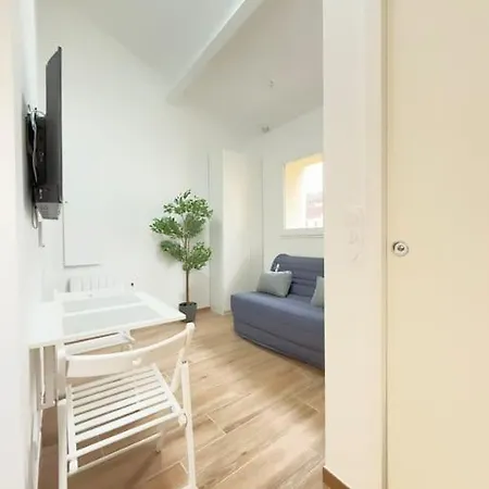 Apartament Dans Le 16e *