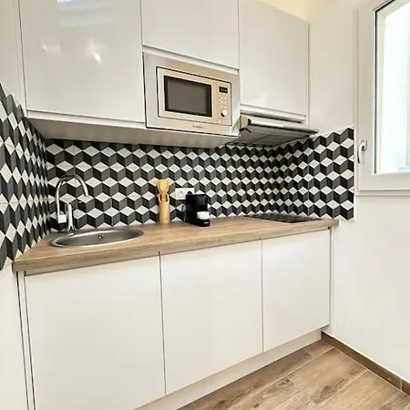 Apartment Dans Le 16e Paris